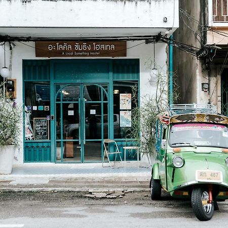 A Local Something Hostel Trang Exterior foto
